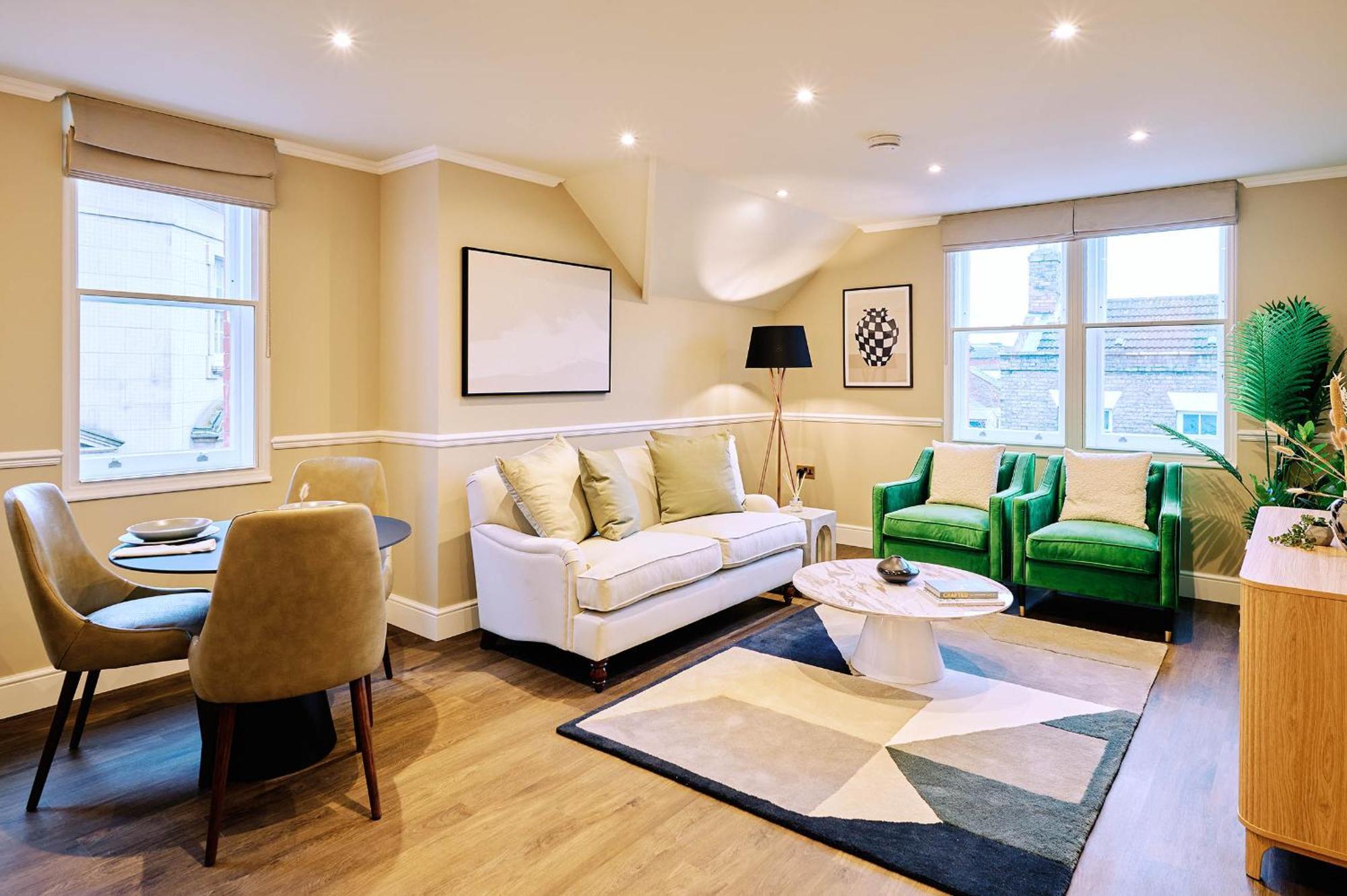 Nest Serviced Apartments Bedford Exteriör bild